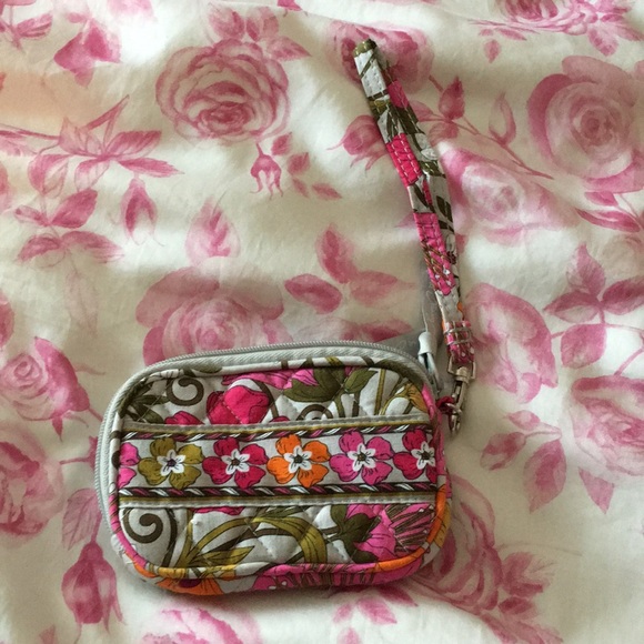 Vera Bradley Handbags - Vera Bradley Tech Case
